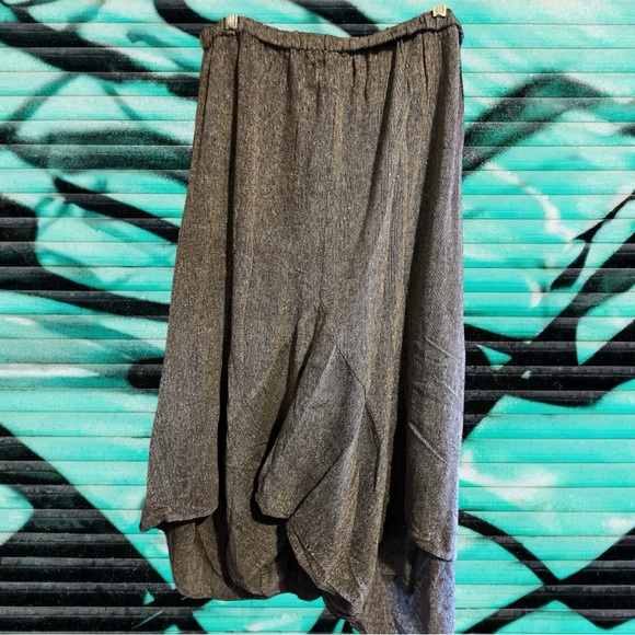 Gray Button-Up Shirt and Pant Set by Rhea L/XL - Picture 4 of 8